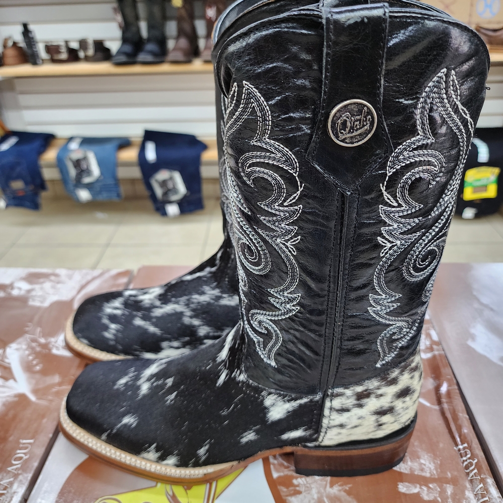 Cow Black and White Men's Western Boots Size 11